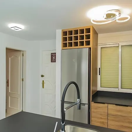 Apartment Sea Breeze