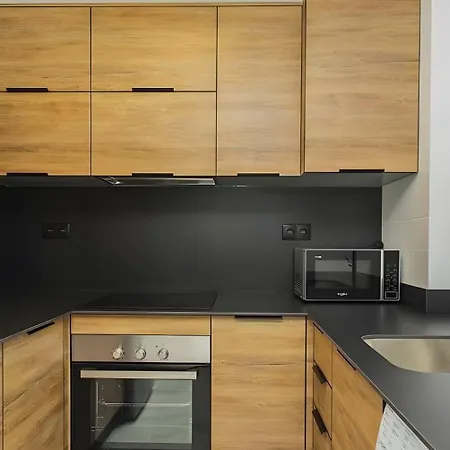 Sea Breeze Apartment
