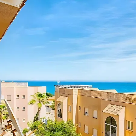 Apartment Sea Breeze *