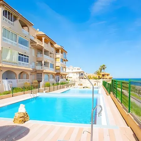 Sea Breeze Apartment
